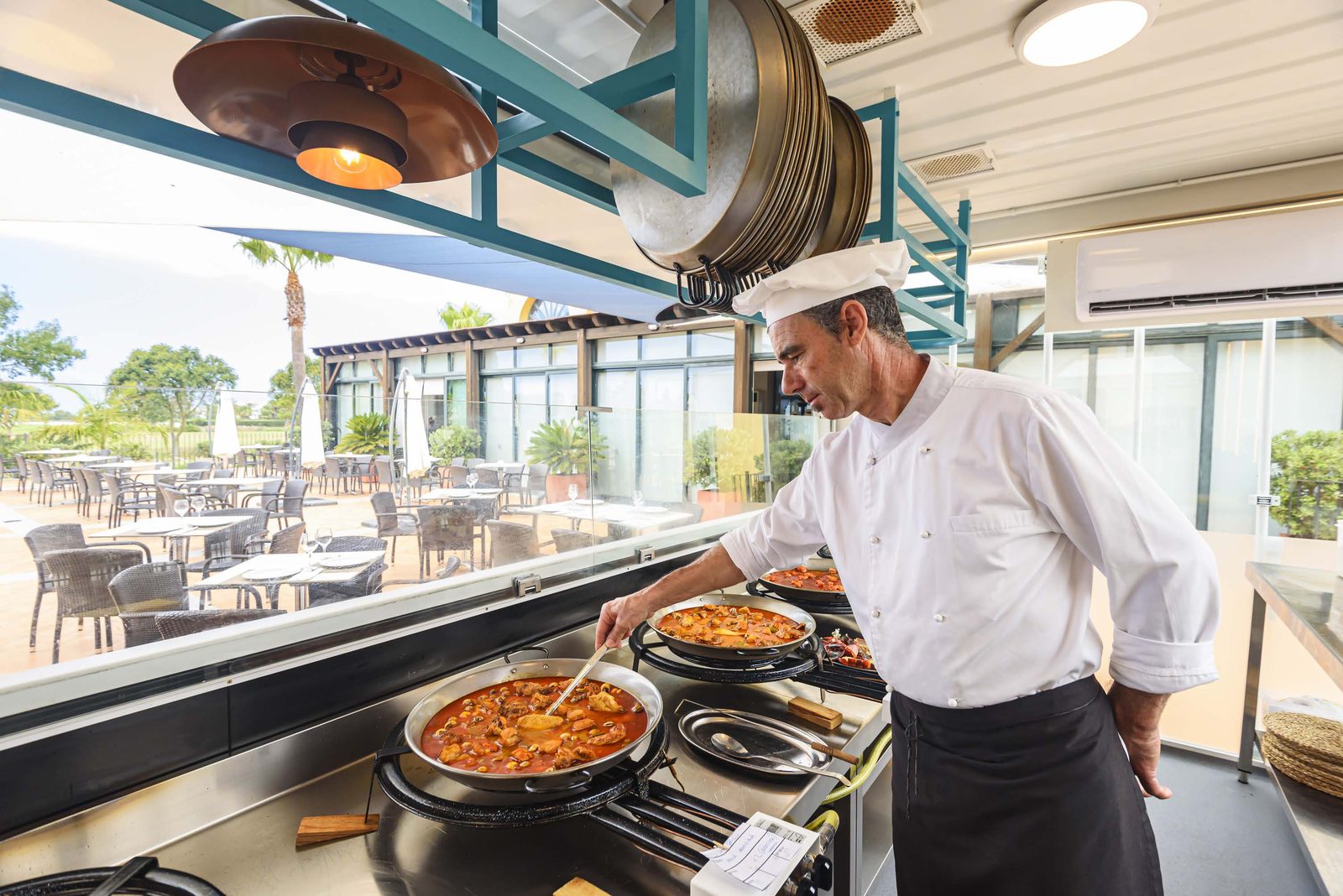 Gastronomy at Barceló Costa Ballena