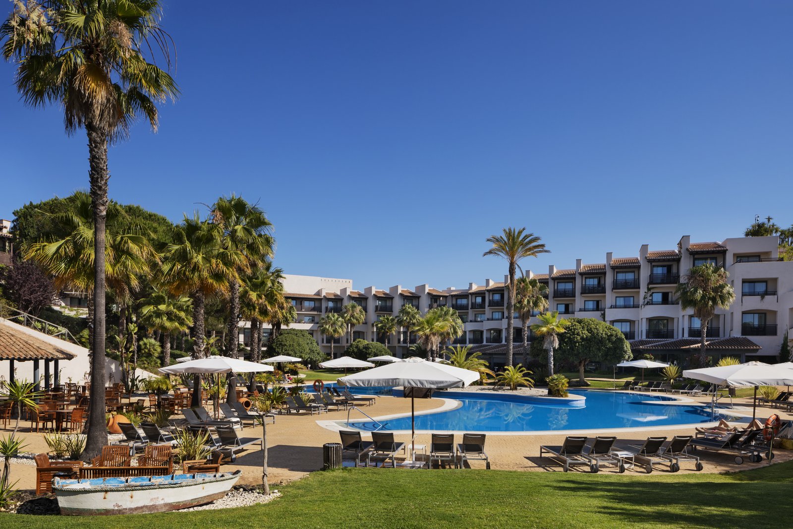 Pool at Precise Resort El Rompido