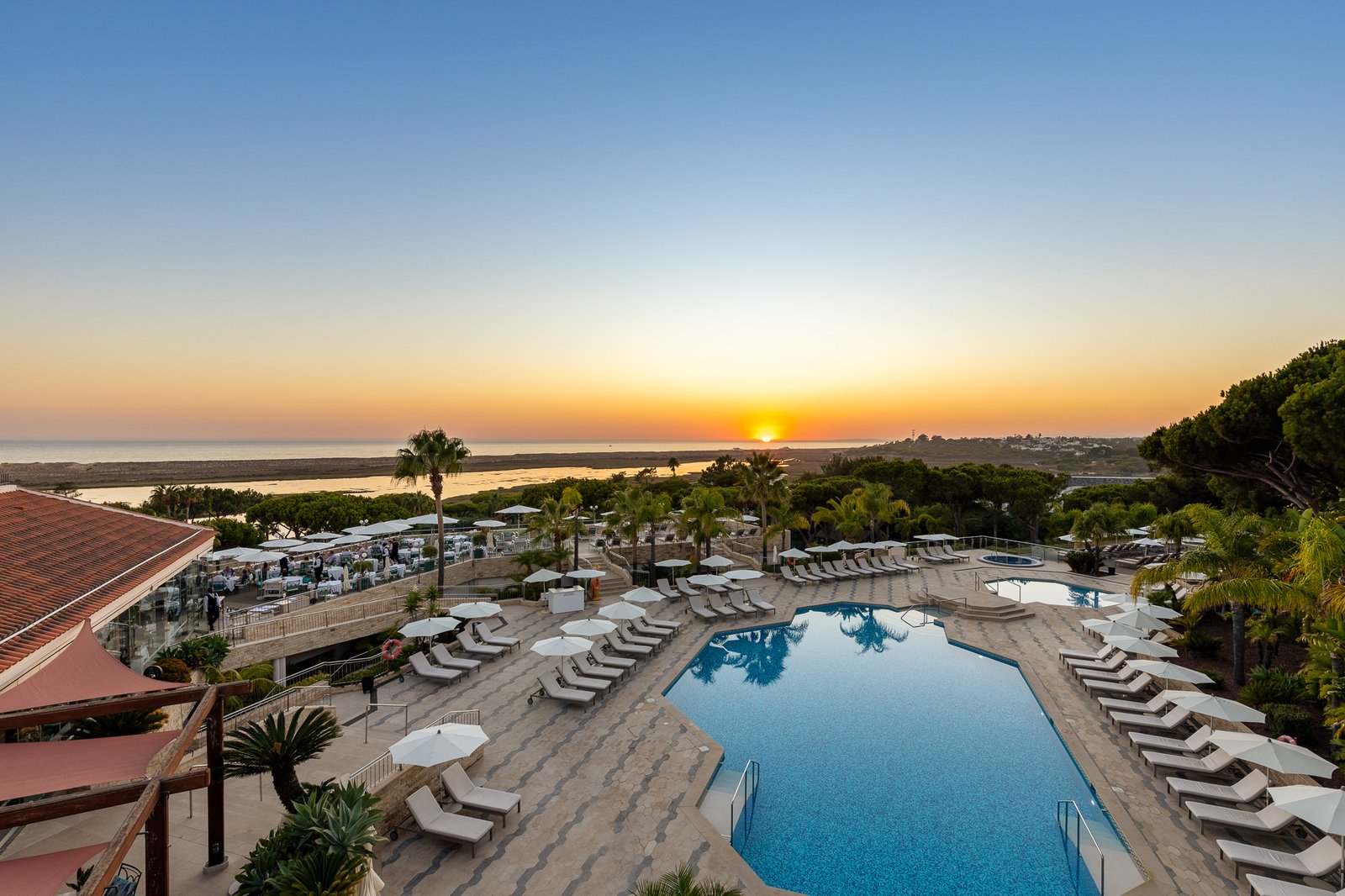 Outdoor swimming pool at Hotel Quinta do Lago