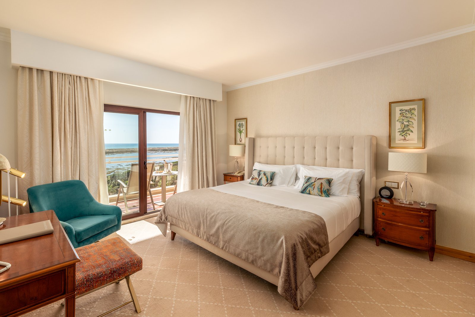Deluxe suite at Hotel Quinta do Lago with sea views